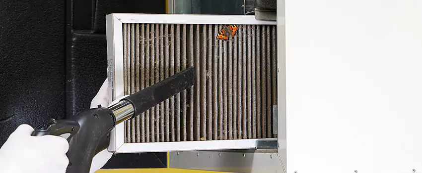 Clogged Air Duct Cleaning Process in Baytown, TX